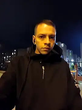 Snapshot of Thomasjons_ chatting on March 13, 2026, 1:34 am Thomasjons online show from March 13, 2026, 1:34 am