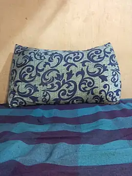 Bullboy8in online show from December 16, 2025, 2:49 am