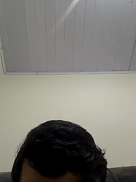 Jeanpauzudo123 online show from November 6, 2025, 4:02 am