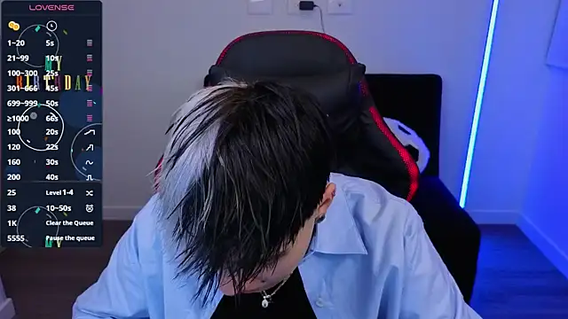 imlaiaaa online show from November 4, 2025, 11:59 pm