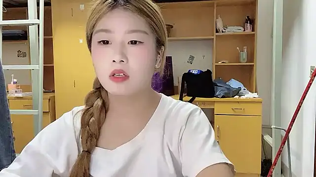 Snapshot of xiaoyan1314 chatting on September 9, 2025, 12:15 pm xiaoyan1314 online show from September 9, 2025, 12:15 pm