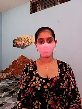 Cute Faria online show from November 17, 2025, 2:39 am