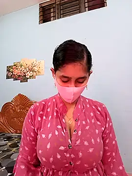 Cute Faria online show from December 18, 2025, 3:45 am