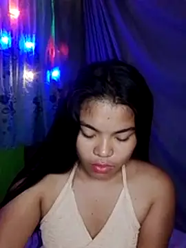 Snapshot of cloe_candy19 chatting on February 9, 2026, 8:29 am cloe candy19 online show from February 9, 2026, 8:29 am