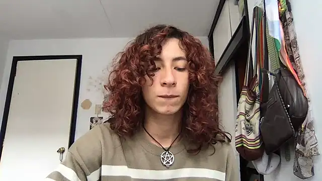 Snapshot of camille_delrey chatting on March 31, 2026, 5:24 pm camille delrey online show from March 31, 2026, 5:24 pm