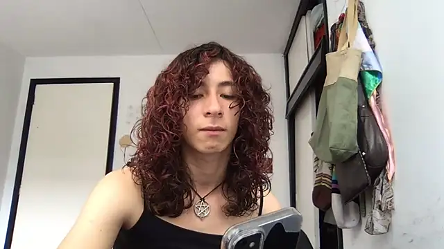 Snapshot of camille_delrey chatting on April 9, 2026, 5:18 pm camille delrey online show from April 9, 2026, 5:18 pm