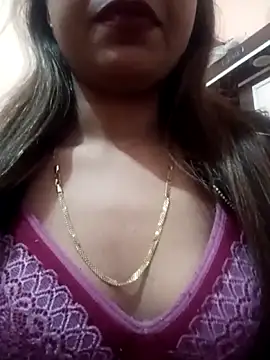 payalsharma95 online show from December 19, 2025, 5:20 pm