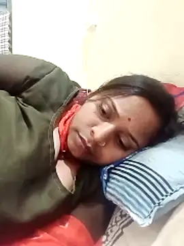 Hot crety online show from March 5, 2026, 4:47 pm