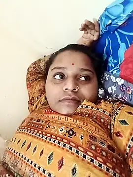Hot crety online show from July 3, 2026, 9:37 am