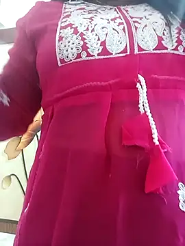 cute girl007 online show from November 19, 2025, 7:19 am