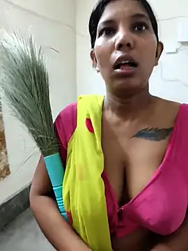 Hotty-Moni online show from September 14, 2025, 12:15 pm