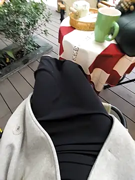 Snapshot of meomeocute chatting on December 4, 2025, 9:40 am meomeocute online show from December 4, 2025, 9:40 am