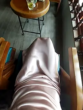 Snapshot of meomeocute chatting on December 19, 2025, 6:20 am meomeocute online show from December 19, 2025, 6:20 am