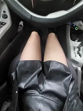 Snapshot of meomeocute chatting on February 5, 2026, 9:47 am meomeocute online show from February 5, 2026, 9:47 am