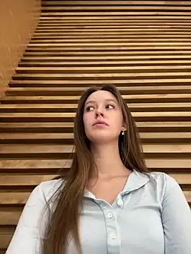 Snapshot of ElliRose chatting on November 20, 2025, 8:03 am ElliRose online show from November 20, 2025, 8:03 am