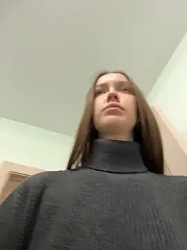 Snapshot of ElliRose chatting on February 9, 2026, 12:09 pm ElliRose online show from February 9, 2026, 12:09 pm