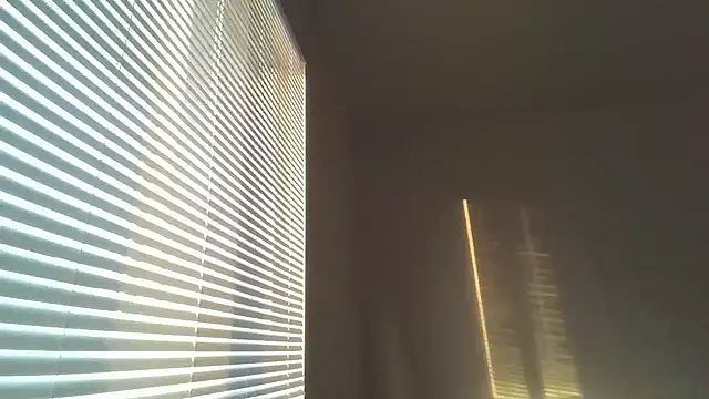 Snapshot of TharealBunn chatting on February 4, 2026, 1:39 pm TharealBunn online show from February 4, 2026, 1:39 pm