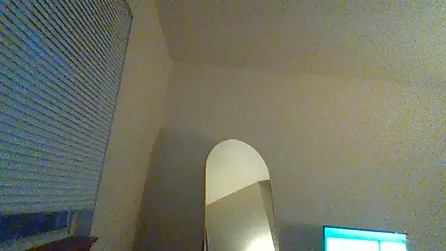 Snapshot of TharealBunn chatting on April 7, 2026, 12:44 am TharealBunn online show from April 7, 2026, 12:44 am