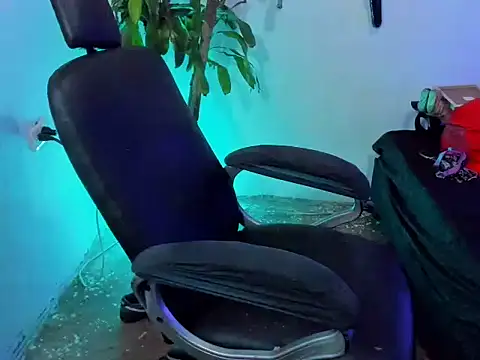 zeus 7777 online show from September 9, 2025, 9:58 pm