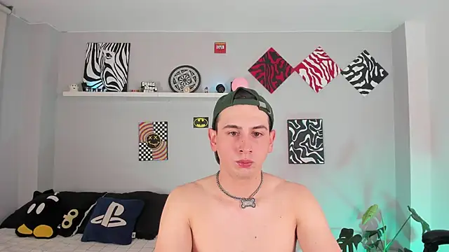 Snapshot of mathewconelly chatting on January 9, 2026, 11:17 pm mathewconelly online show from January 9, 2026, 11:17 pm