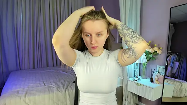 Rina Panic online show from May 31, 2026, 1:03 am