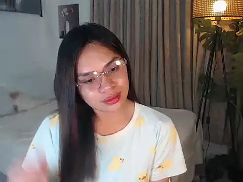 Luckystarxx online show from March 31, 2026, 5:35 pm