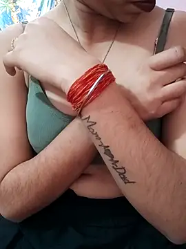 Snapshot of NAIRA5677 chatting on December 19, 2025, 3:57 am NAIRA5677 online show from December 19, 2025, 3:57 am