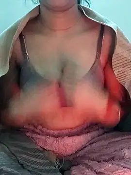 Snapshot of NAIRA5677 chatting on February 3, 2026, 4:56 pm NAIRA5677 online show from February 3, 2026, 4:56 pm