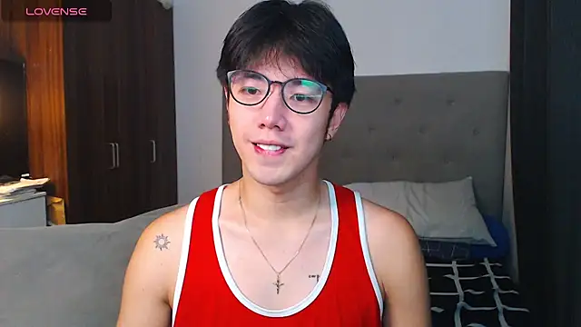 Snapshot of Addictiveboi chatting on September 15, 2025, 4:45 am Addictiveboi online show from September 15, 2025, 4:45 am