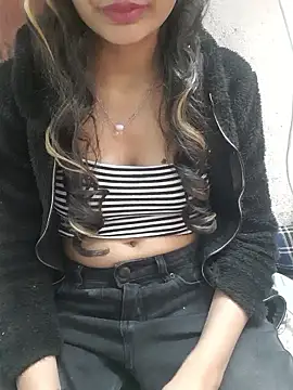 Snapshot of Kittu-rani66 chatting on January 17, 2026, 4:33 pm Kittu-rani66 online show from January 17, 2026, 4:33 pm