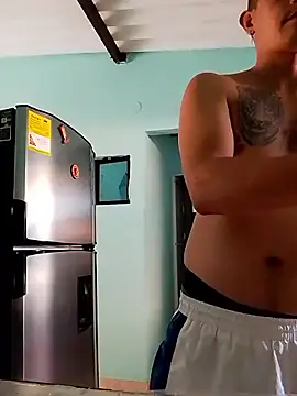 Snapshot of Kars1721 chatting on February 19, 2026, 2:02 pm Kars1721 online show from February 19, 2026, 2:02 pm