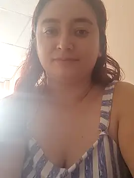 Snapshot of Anaa_Rose chatting on March 8, 2026, 4:11 pm Anaa Rose online show from March 8, 2026, 4:11 pm