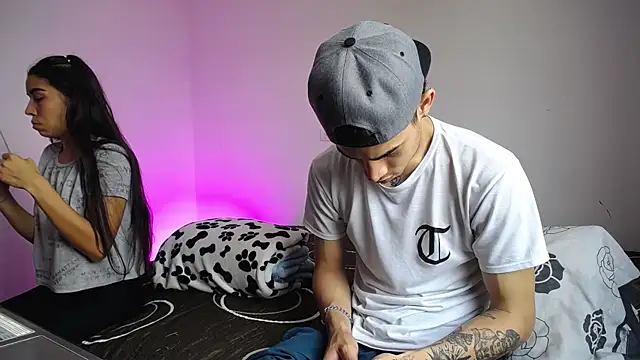 Candy Grey28 online show from September 25, 2025, 5:05 pm