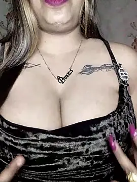 Snapshot of Shiny_HOT01 chatting on January 13, 2026, 11:48 am Shiny HOT01 online show from January 13, 2026, 11:48 am