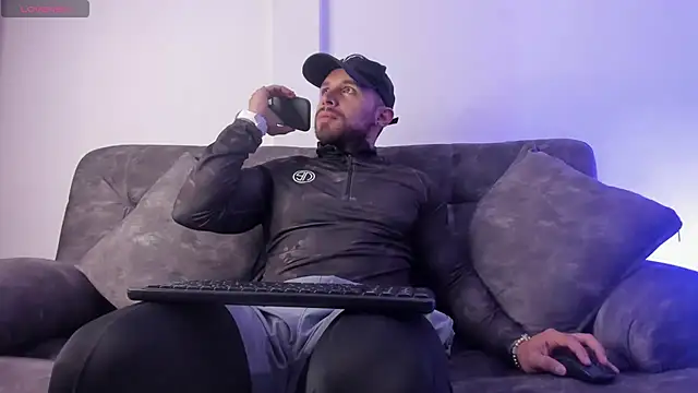 Snapshot of mason_fit chatting on September 9, 2025, 6:18 pm mason fit online show from September 9, 2025, 6:18 pm