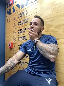 Snapshot of mason_fit chatting on October 12, 2025, 12:26 pm mason fit online show from October 12, 2025, 12:26 pm