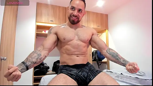 Snapshot of mason_fit chatting on December 2, 2025, 1:33 am mason fit online show from December 2, 2025, 1:33 am