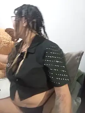 Snapshot of AsshleyVillaloboss chatting on February 22, 2026, 11:09 am AsshleyVillaloboss online show from February 22, 2026, 11:09 am