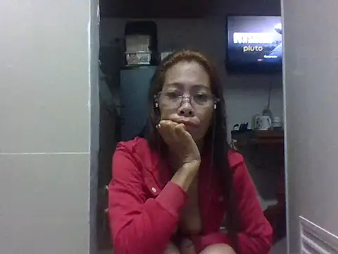 Snapshot of Mayumie05 chatting on February 11, 2026, 9:42 pm Mayumie05 online show from February 11, 2026, 9:42 pm