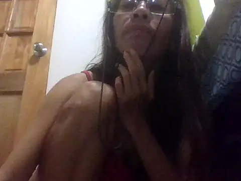 Snapshot of Mayumie05 chatting on February 26, 2026, 10:20 pm Mayumie05 online show from February 26, 2026, 10:20 pm