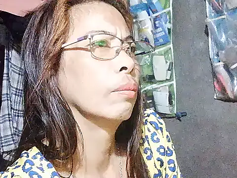 Snapshot of Mayumie05 chatting on March 4, 2026, 8:37 pm Mayumie05 online show from March 4, 2026, 8:37 pm