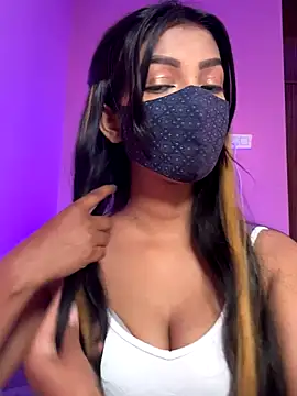 Neha18 online show from November 28, 2025, 7:44 am