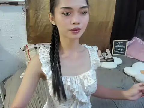 Snapshot of yunxieesweetgurl chatting on October 24, 2025, 9:44 pm yunxieesweetgurl online show from October 24, 2025, 9:44 pm