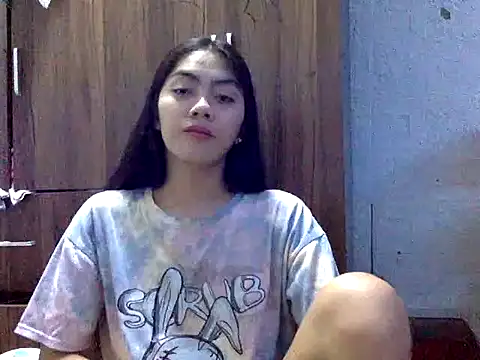 Snapshot of uramandapitite chatting on November 3, 2025, 9:21 am uramandapitite online show from November 3, 2025, 9:21 am