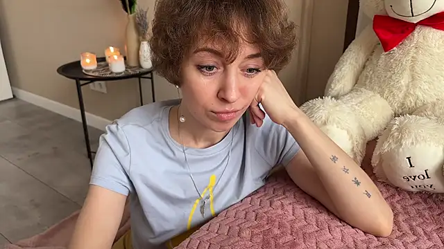 daniellia  online show from November 9, 2025, 9:18 am