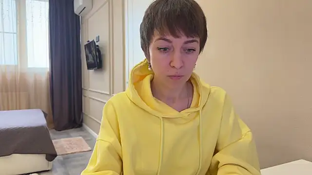 Snapshot of daniellia_ chatting on January 13, 2026, 9:36 am daniellia online show from January 13, 2026, 9:36 am