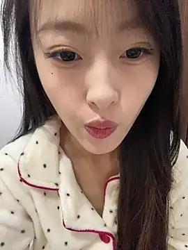 MengMeng0515 online show from December 20, 2025, 12:45 pm