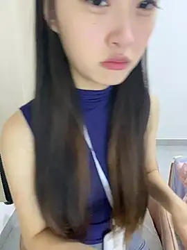 MengMeng0515 online show from May 23, 2026, 1:26 pm