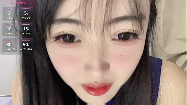 MengMeng0515 online show from May 24, 2026, 1:27 pm