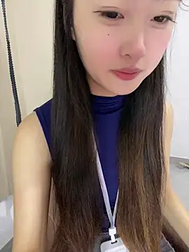 MengMeng0515 online show from May 31, 2026, 1:29 pm